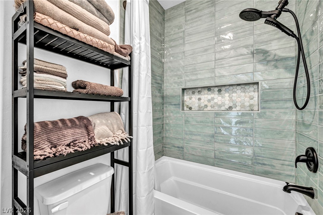 390 Coastal Redwood Street