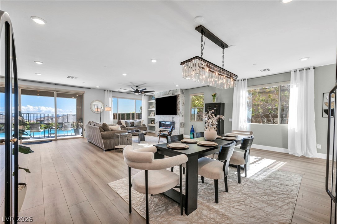 390 Coastal Redwood Street