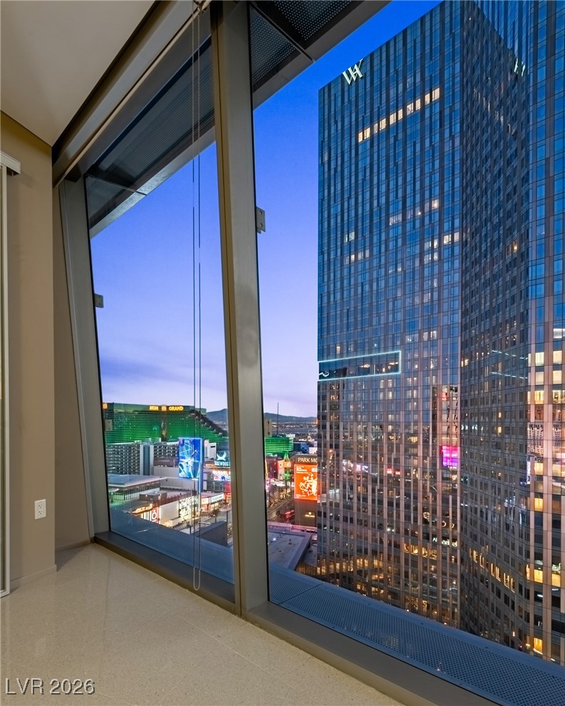 3722 Las Vegas Boulevard 1702