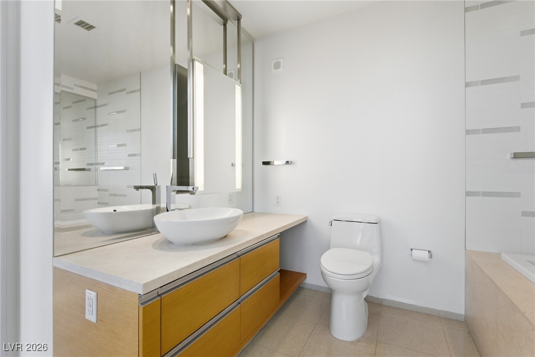 3722 Las Vegas Boulevard 1702