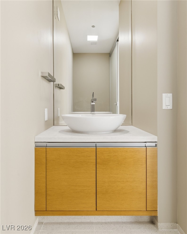 3722 Las Vegas Boulevard 1702