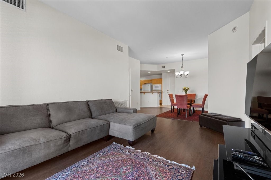 19 East Agate Avenue 407