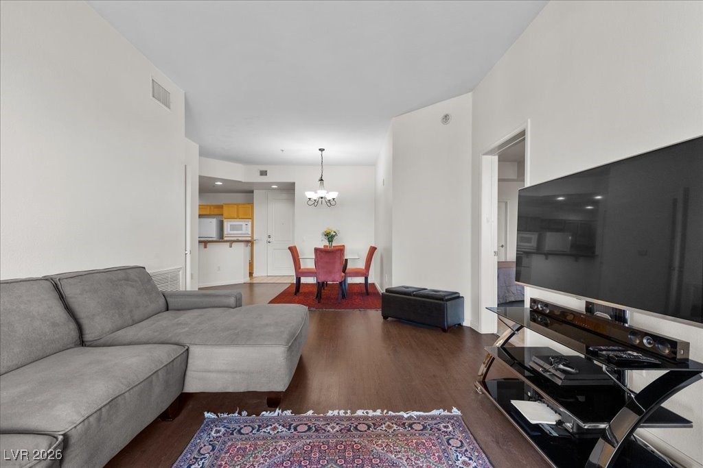 19 East Agate Avenue 407