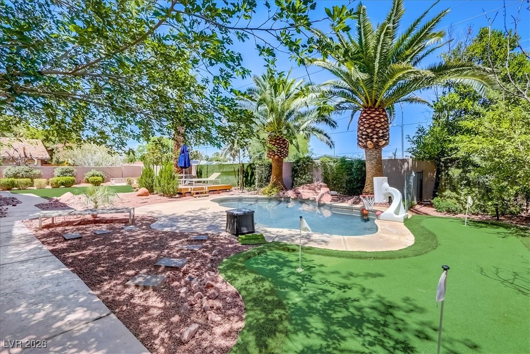 2500 Wimbledon Drive