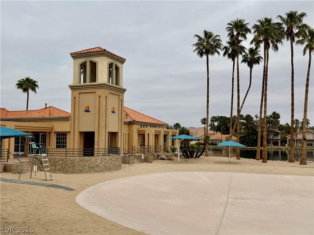 2512 Vista Mar Drive