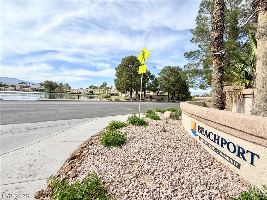 2512 Vista Mar Drive