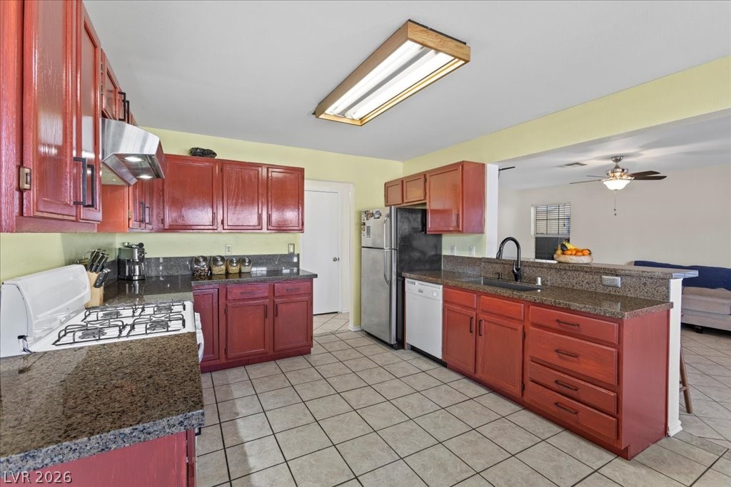 2512 Vista Mar Drive