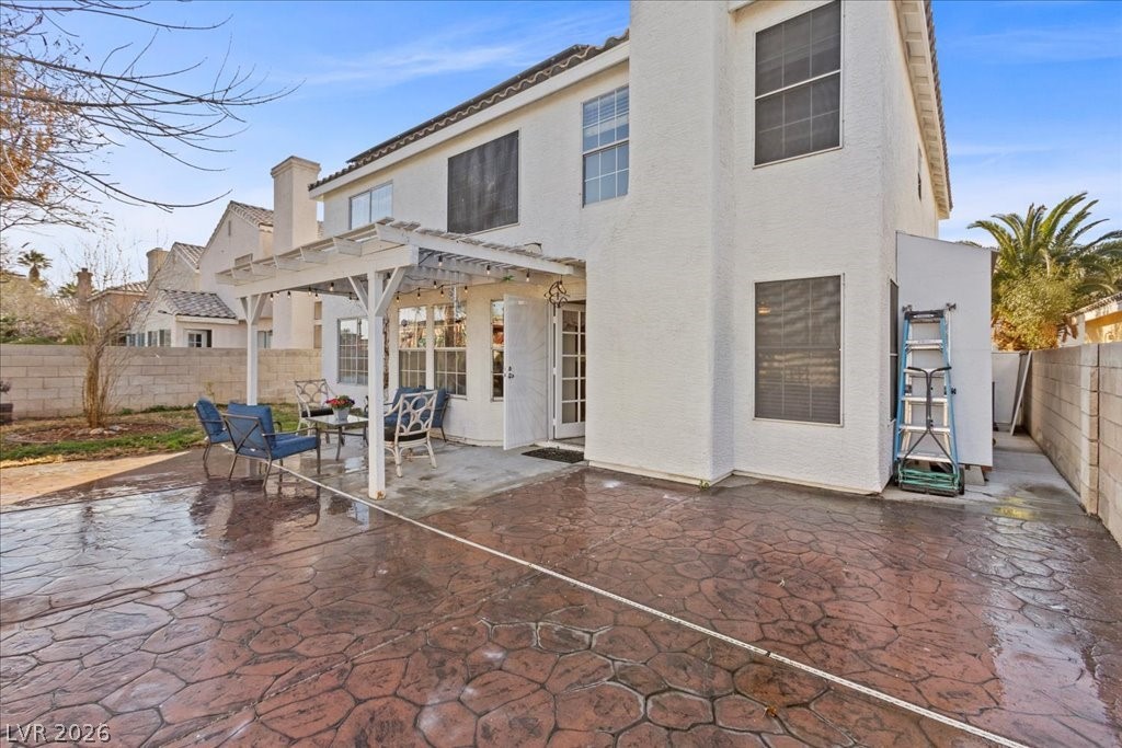 2512 Vista Mar Drive