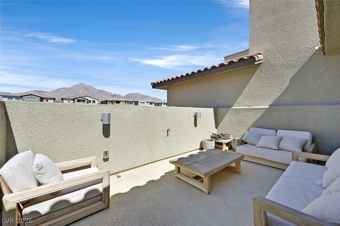 97 Lomita Heights Drive