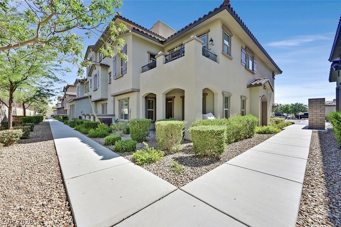 97 Lomita Heights Drive