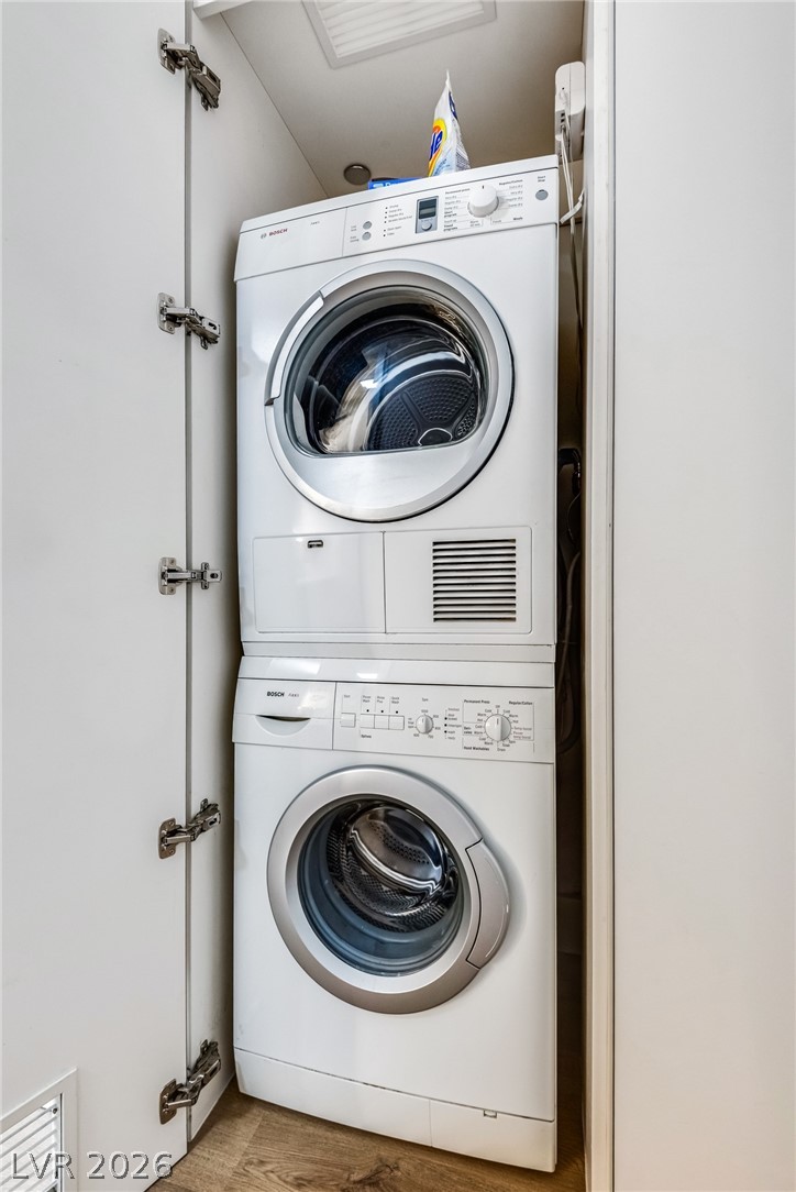 3722 Las Vegas Boulevard 1810