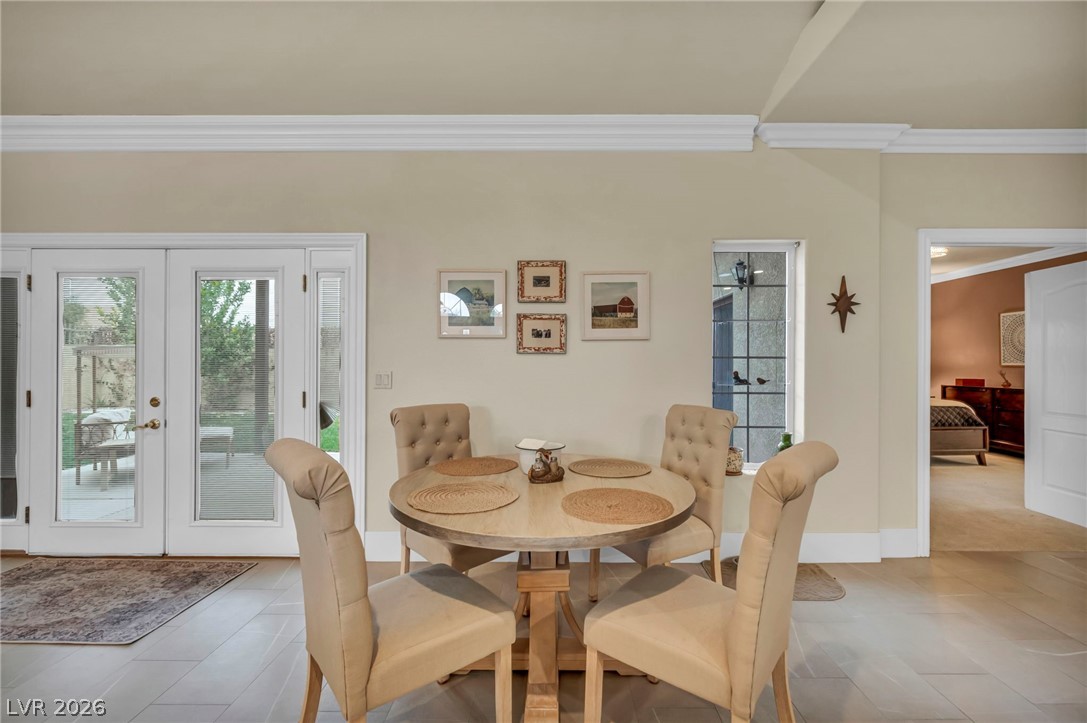 828 Singing Drum Drive