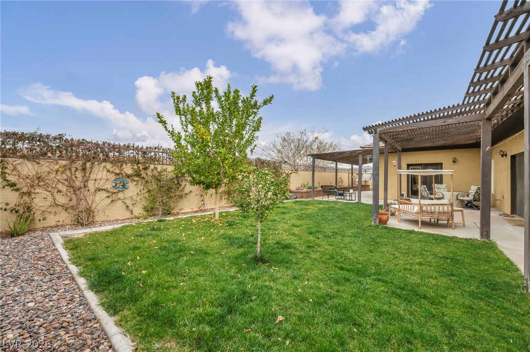 828 Singing Drum Drive