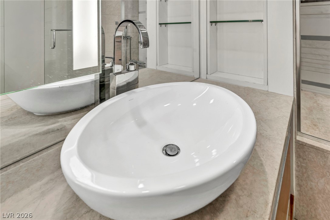 3726 Las Vegas Boulevard 1109