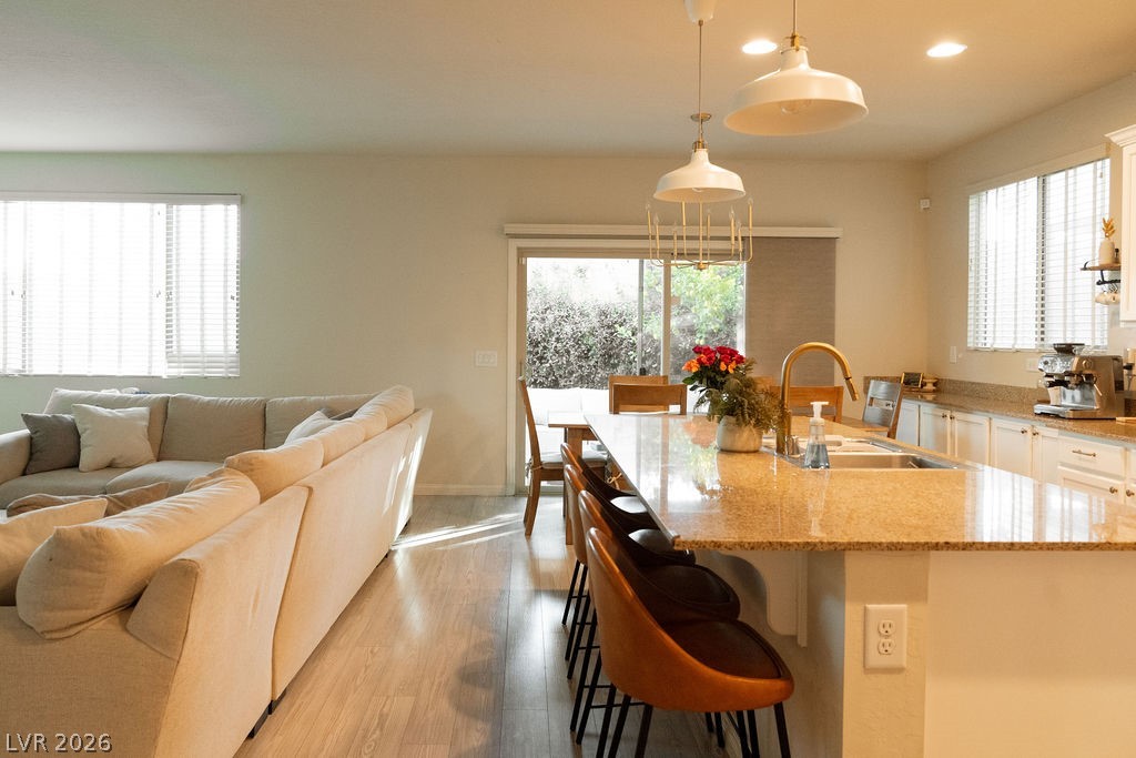 6860 Stonetrace Street