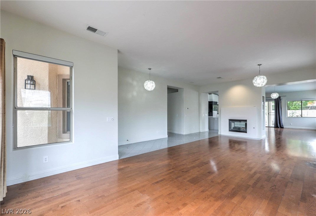 10 Castle Creek Court