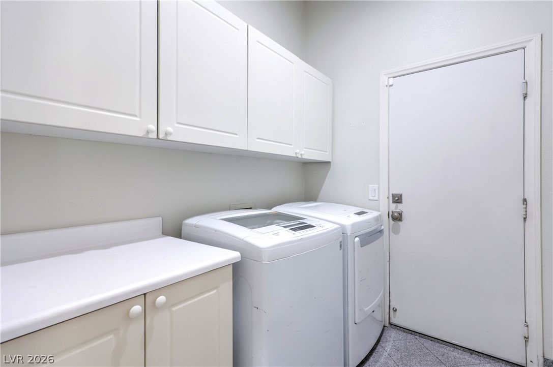 10 Castle Creek Court