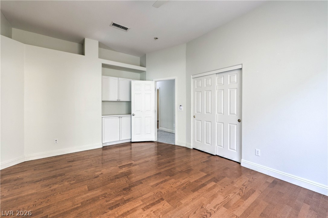 10 Castle Creek Court