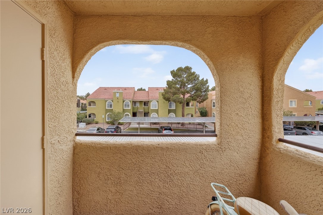 7950 West Flamingo Road 2056