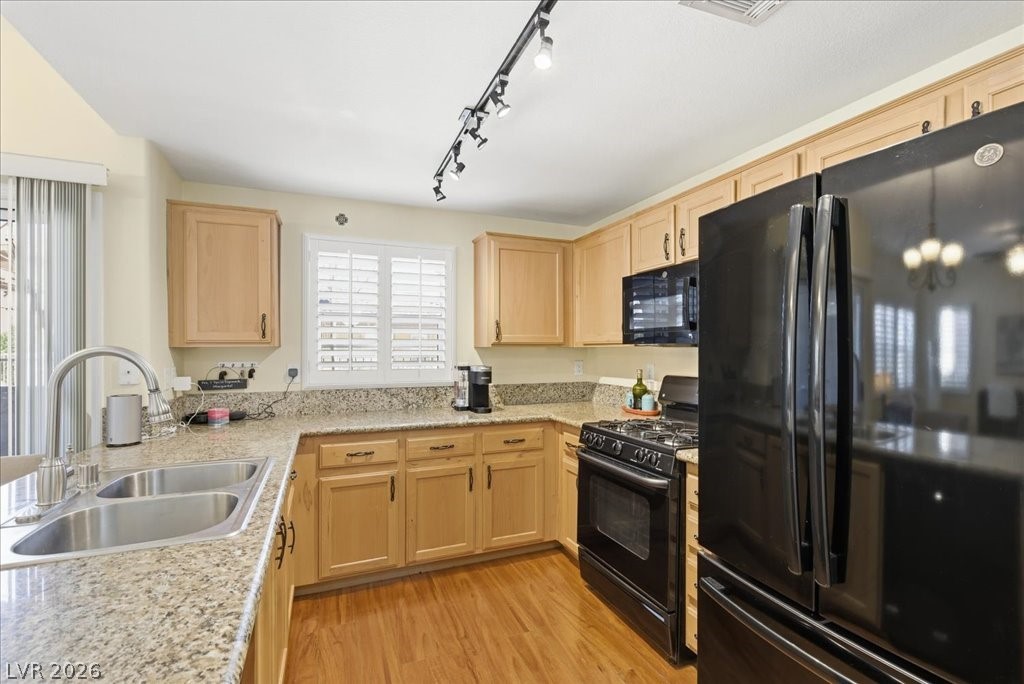 7660 West Eldorado Lane 136