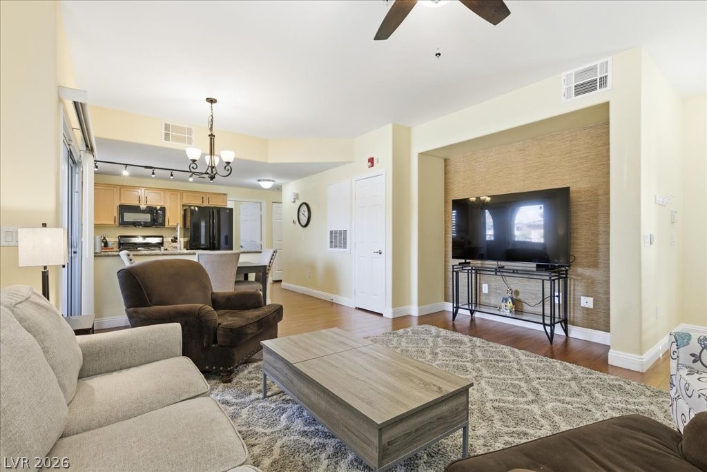 7660 West Eldorado Lane 136