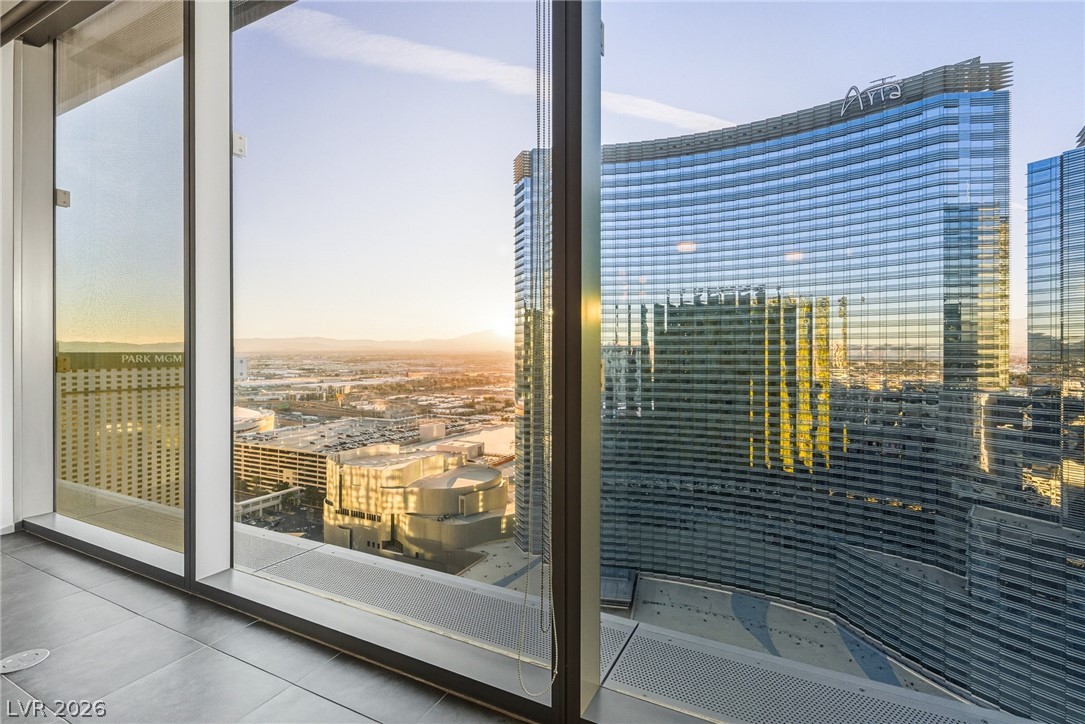 3726 Las Vegas Boulevard 2203