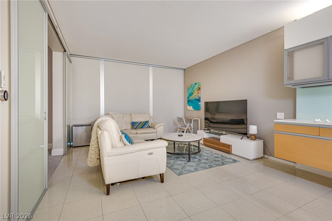 3726 Las Vegas Boulevard 2203