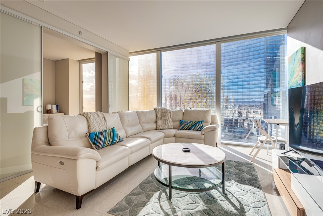 3726 Las Vegas Boulevard 2203