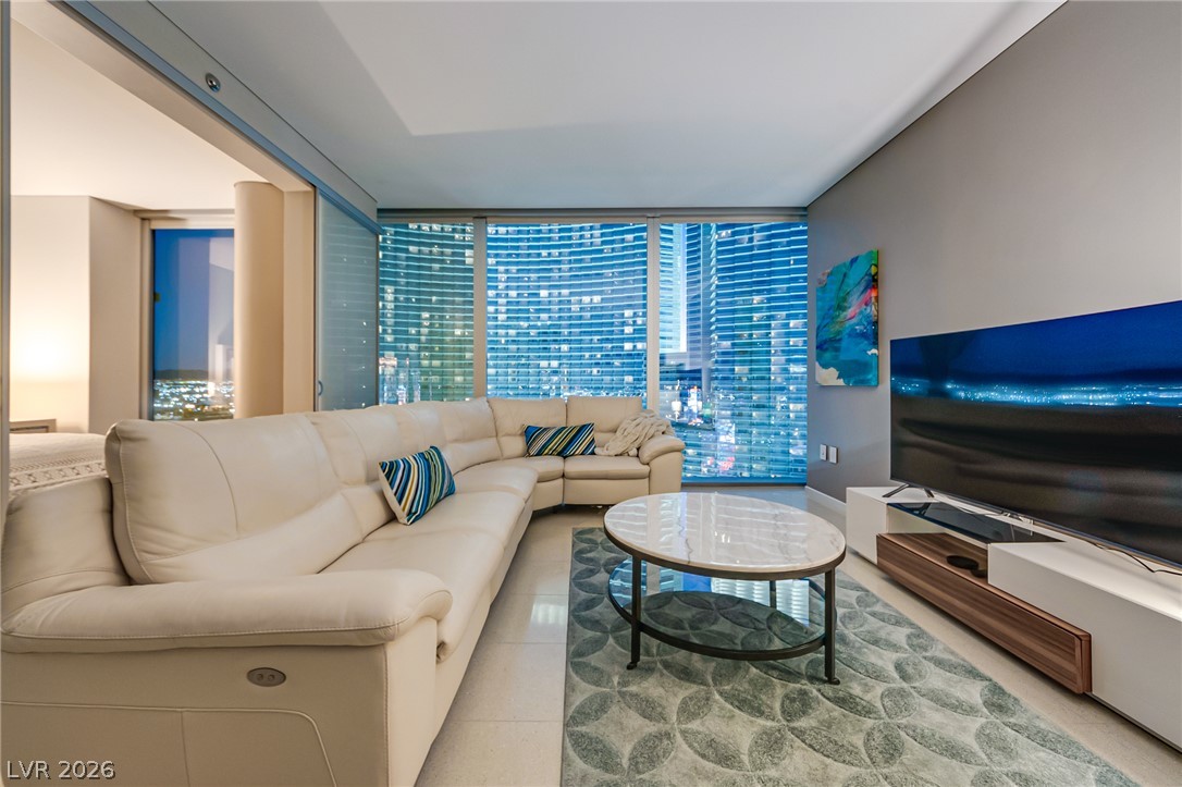 3726 Las Vegas Boulevard 2203