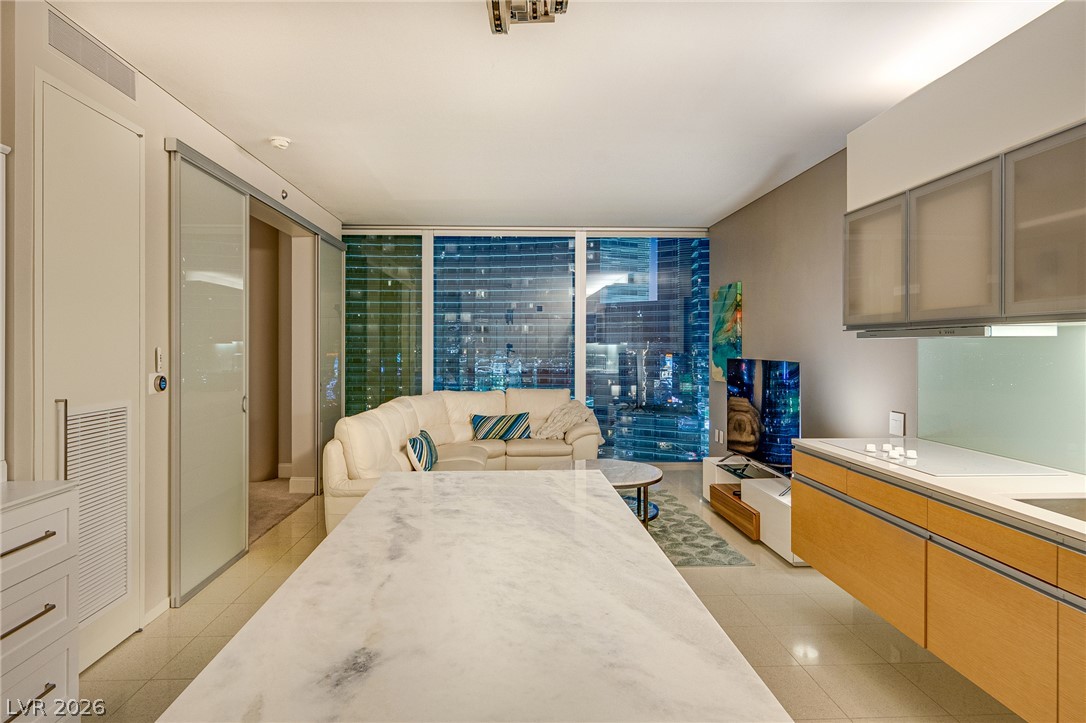 3726 Las Vegas Boulevard 2203