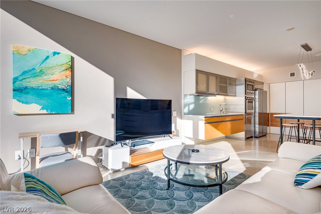 3726 Las Vegas Boulevard 2203