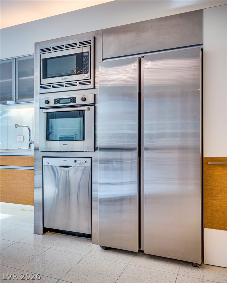 3726 Las Vegas Boulevard 2203