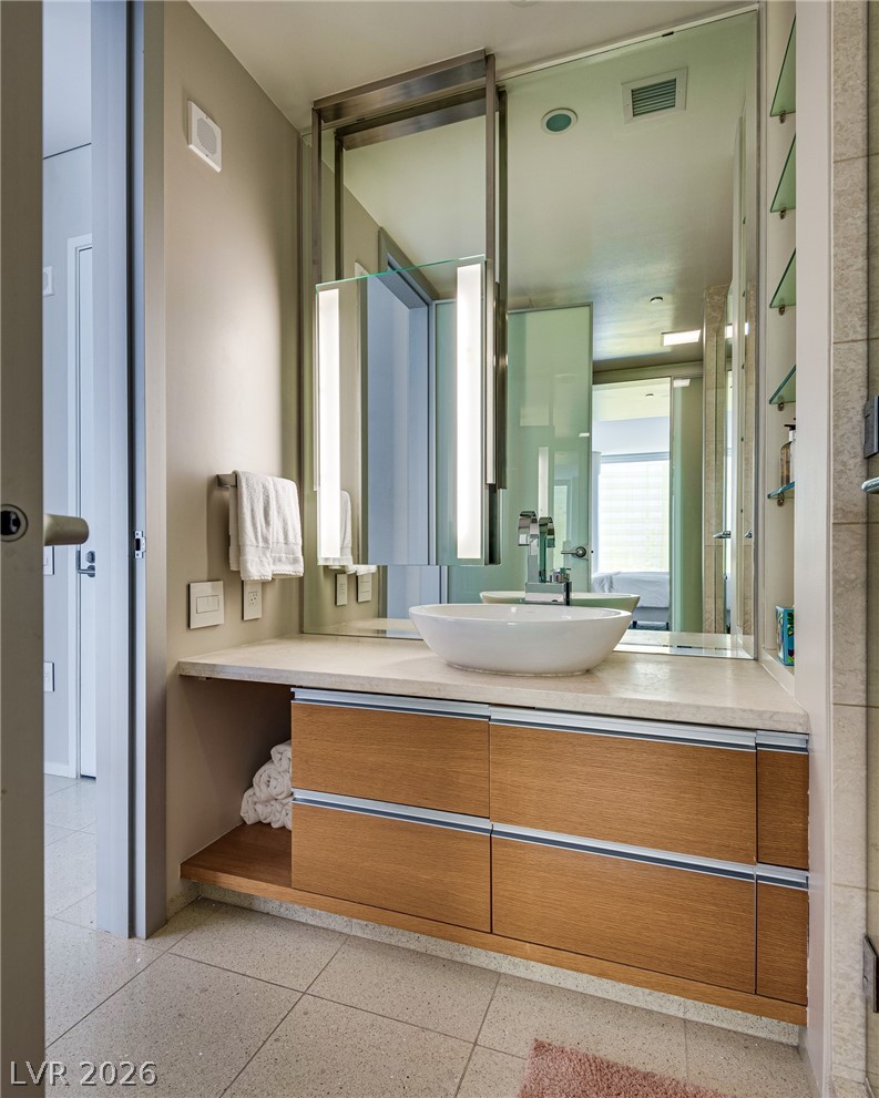 3726 Las Vegas Boulevard 2203