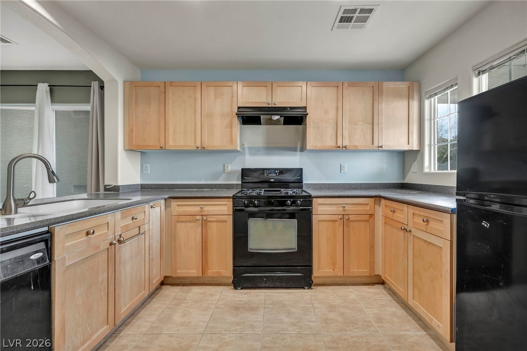 9145 Careful Canvas Avenue