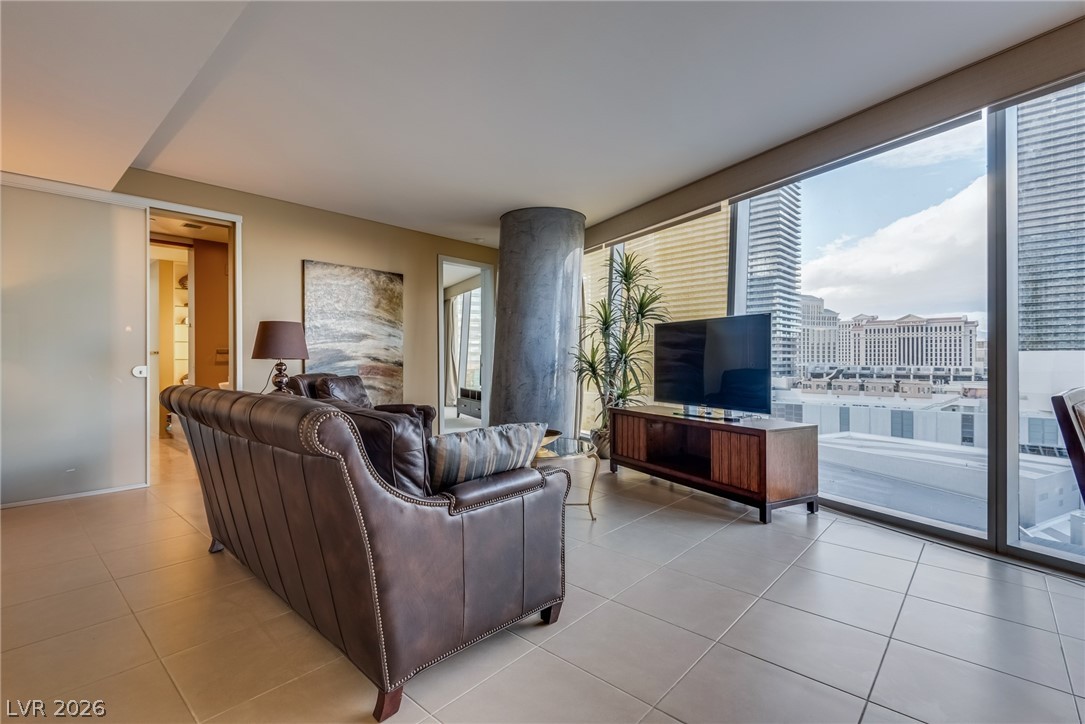 3722 Las Vegas Boulevard 1107