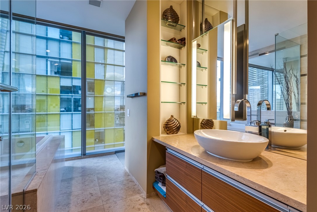 3722 Las Vegas Boulevard 1107