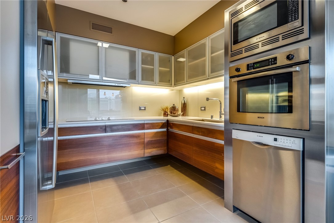 3722 Las Vegas Boulevard 1107