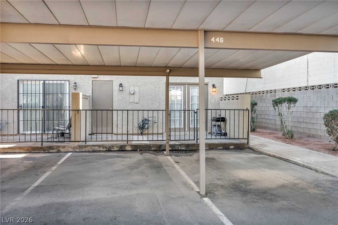 446 Sellers Place