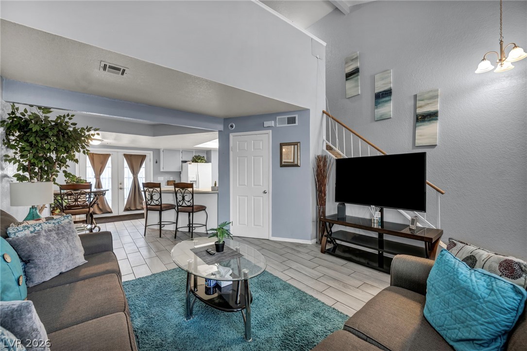 446 Sellers Place