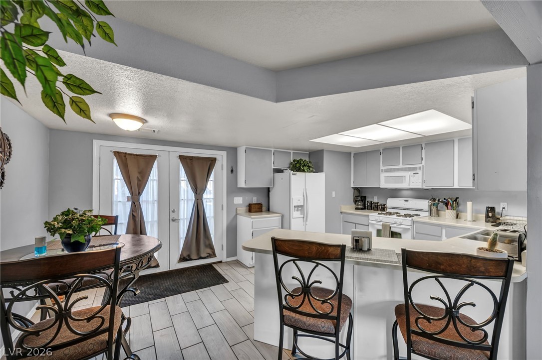446 Sellers Place