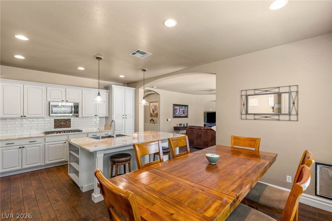 10816 Marandola Street