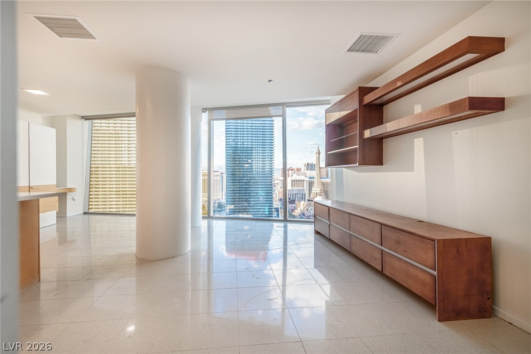 3722 Las Vegas Boulevard 2506