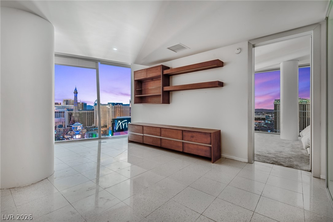 3722 Las Vegas Boulevard 2506