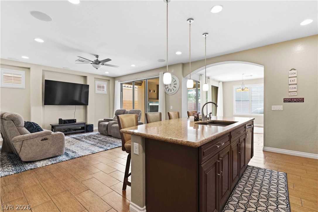 3745 Riviera Regal Avenue