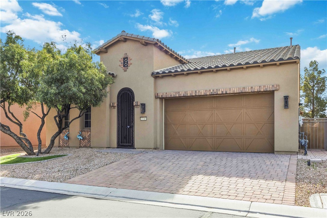 3745 Riviera Regal Avenue