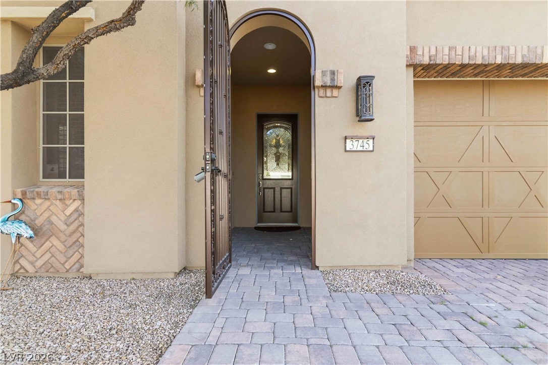 3745 Riviera Regal Avenue