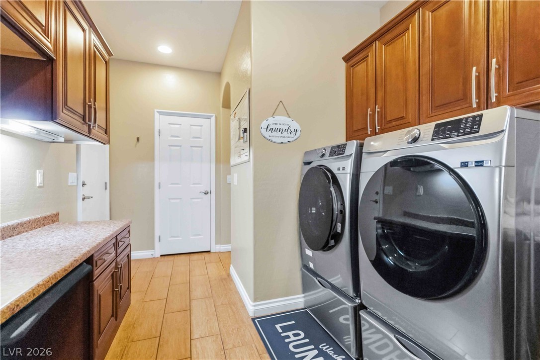 3745 Riviera Regal Avenue