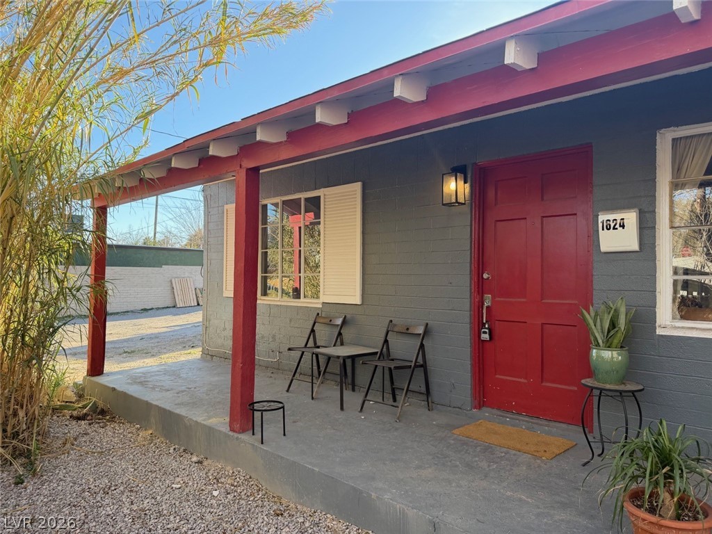 1622 Thelma Lane