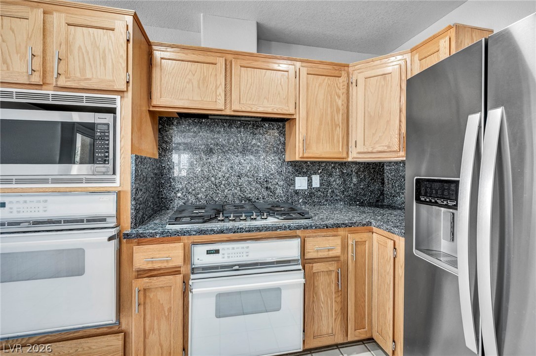 2016 Silverton Drive