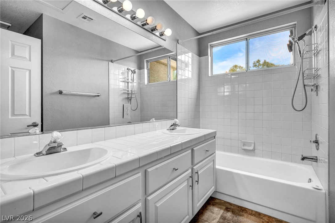 2016 Silverton Drive